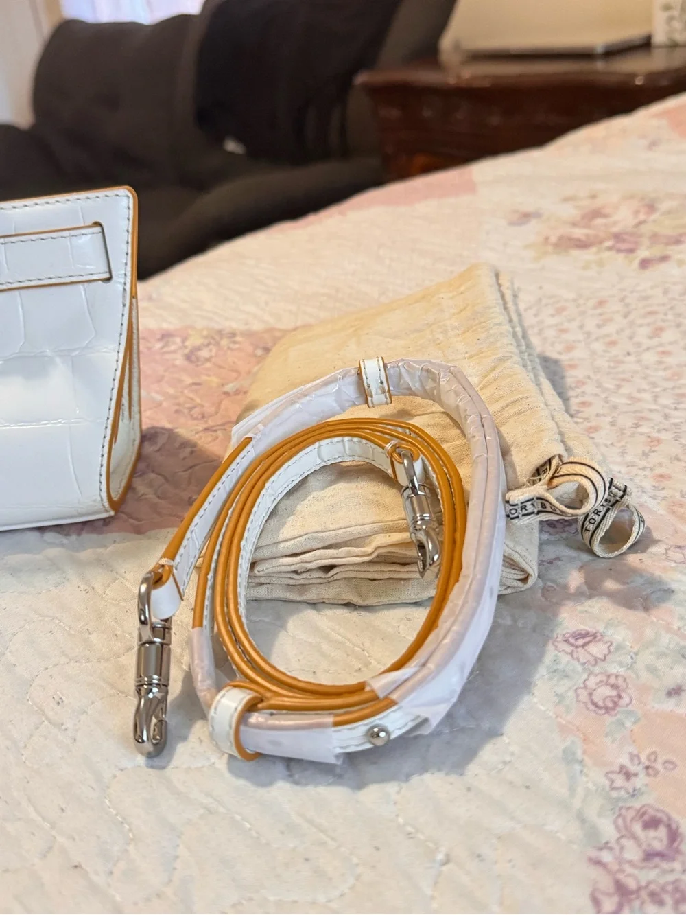 Tory Burch Lee Radziwill Cat Eye Bag